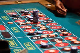 Kartu fitur blackjack yang mudah dibaca